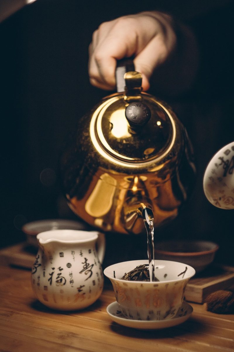 beverage, tea, pour, pouring, pouring tea, teapot, teacup, tea cup, cup, tea time, afternoon tea, tea ceremony, caffeine, drink, hot, kitchenware, pot, traditional, vintage, black tea, green tea